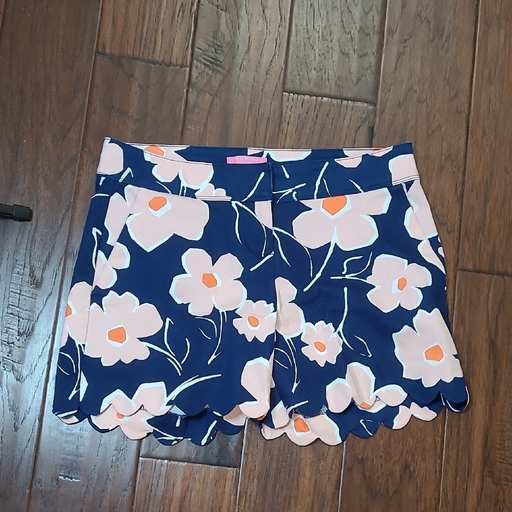 Isaac Mizrahi Navy Blue & Peach Floral Scalloped Hem Shorts size 6